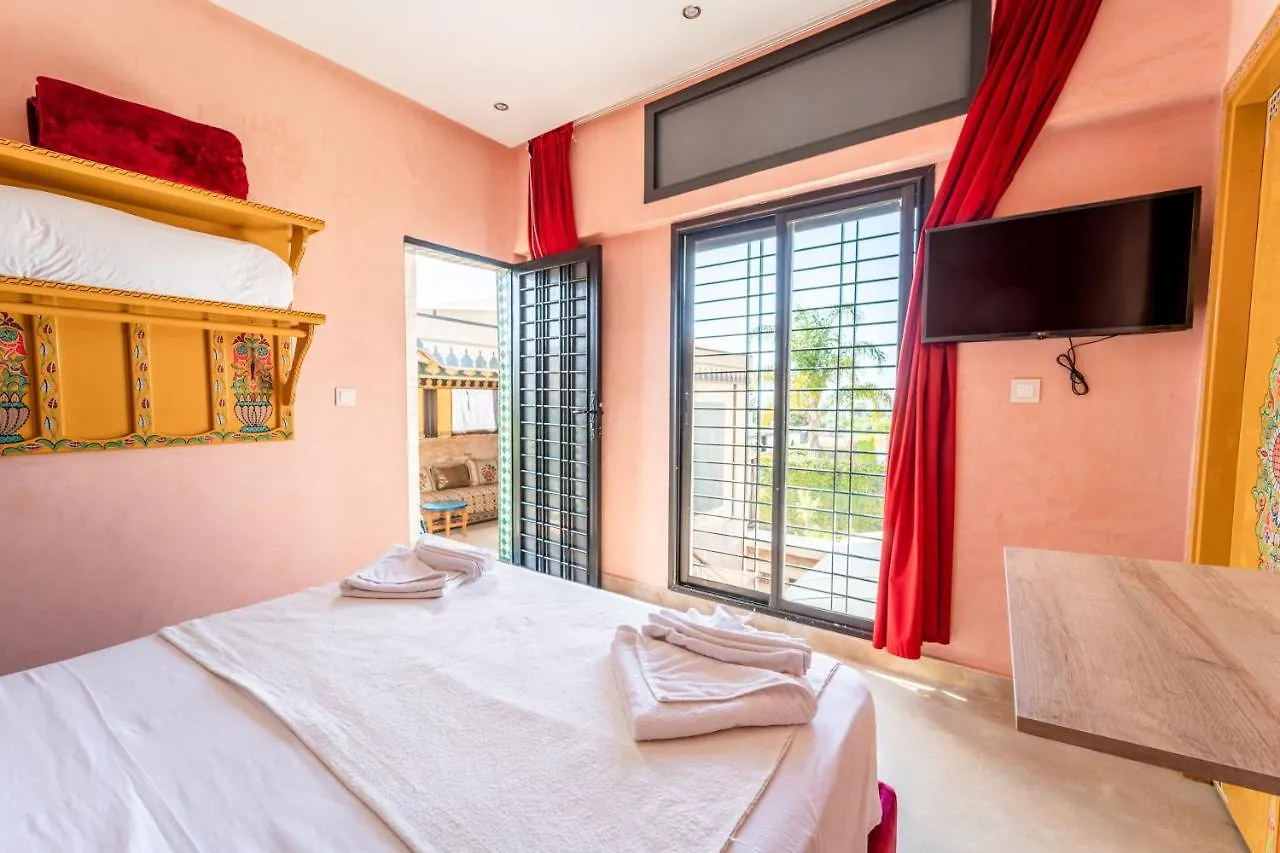 Riad Les Nuits De Fès 0*, Fez
